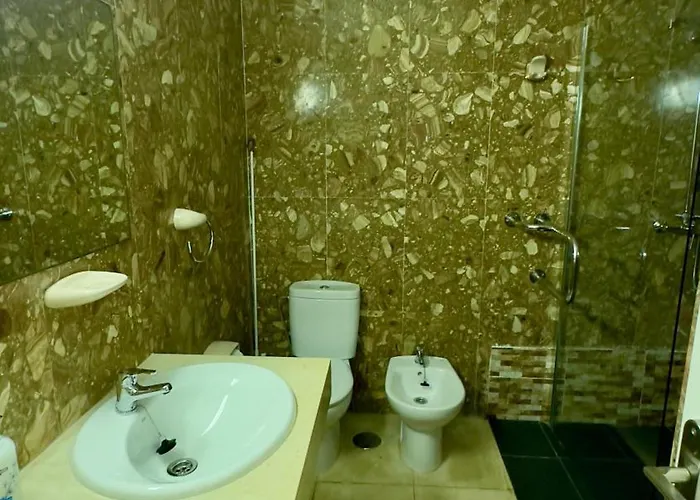 Island Village Апартаменты